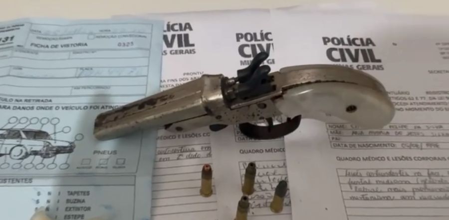 Fuga na MG-126 termina com troca de tiros, prisão e apreensão de arma em Rochedo de Minas
