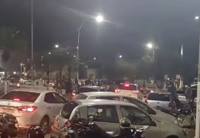 MORTE DE JOVEM APÓS ATROPELAMENTO POR VIATURA PROVOCA MANIFESTAÇÃO EM SÃO JOÃO NEPOMUCENO